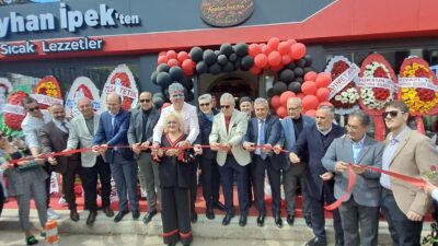 Bandırma’nın sevilen iş insanlarından Kayhan İpek’in işletmeciliğini yaptığı ” Kayhan