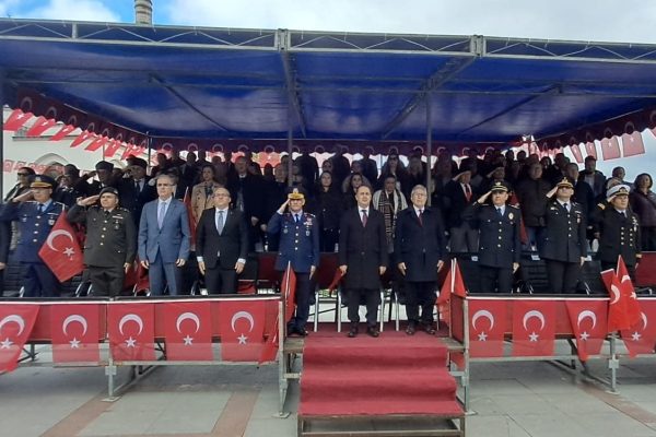 23 Nisan coşkuyla kutlandı