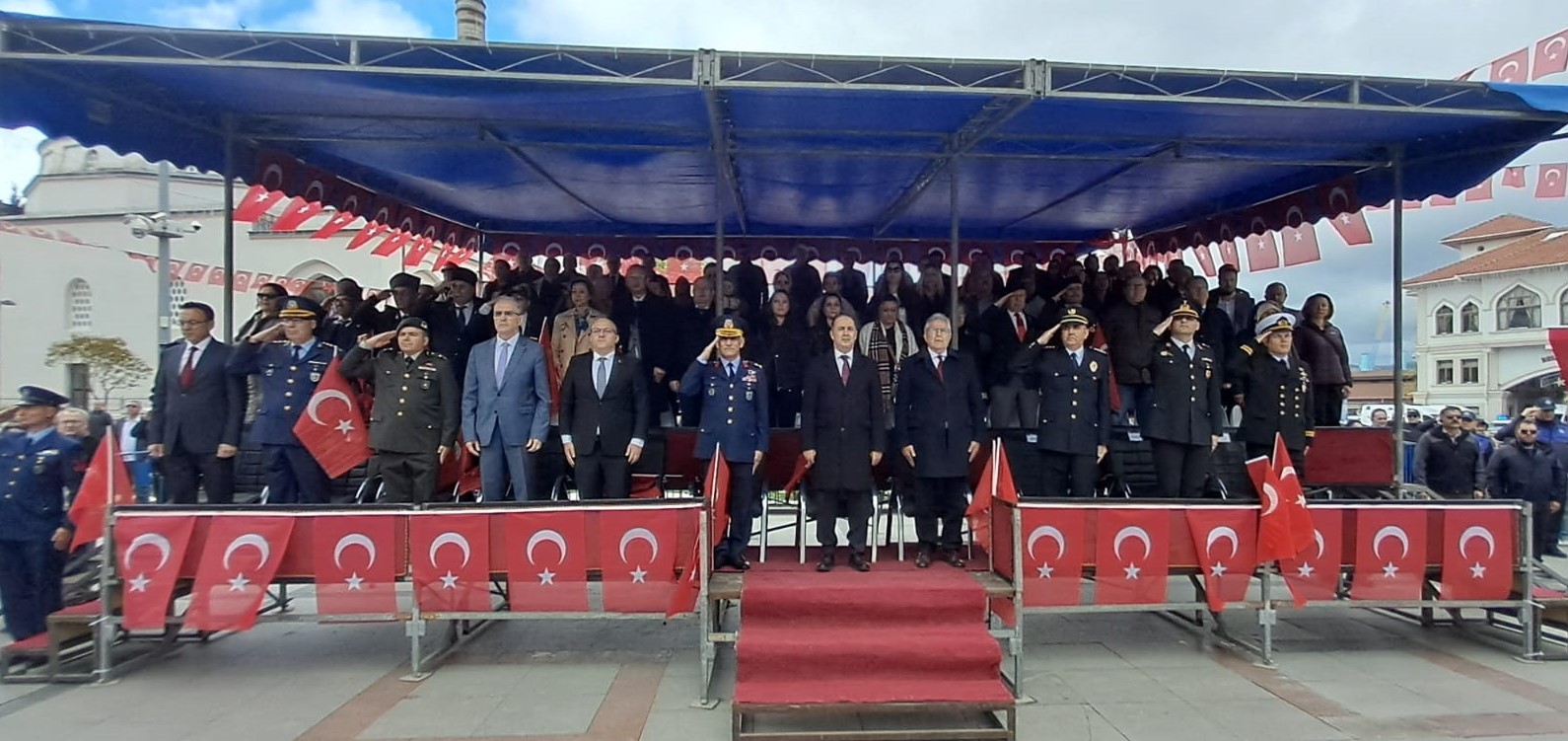 23 Nisan coşkuyla kutlandı