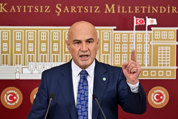 Çömez: Süt üreticisi kan ağlıyor