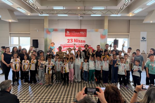 23 Nisan Ulusal Egemenlik ve Çocuk Bayramı Satranç Turnuvası sona erdi