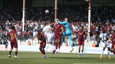 ÖZBEYLİ BANDIRMASPOR: 2   AMED SF: 0 HAKEMLER: Ozan Ergün ***,