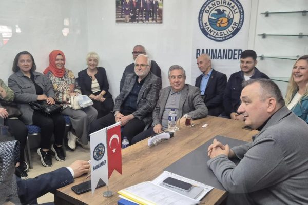 Bandırma Manyaslılar Derneğinin misafiri Ak Parti Heyeti Oldu
