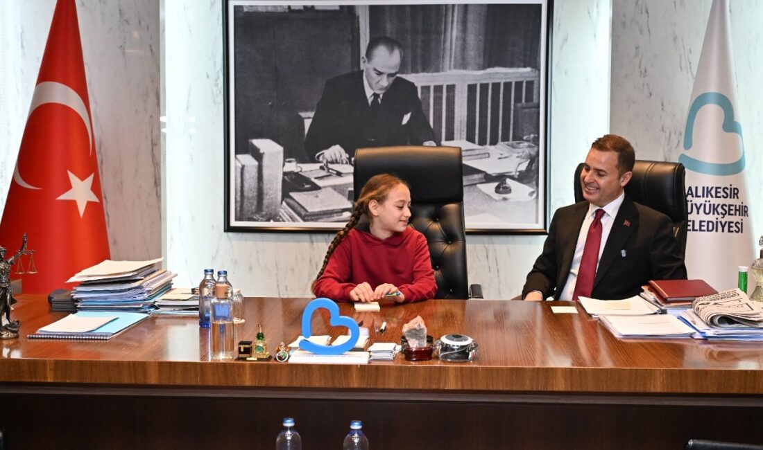 &nbsp; Balıkesir Büyükşehir Belediye Başkanı Ahmet Akın, 23 Nisan Ulusal