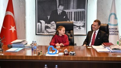 &nbsp; Balıkesir Büyükşehir Belediye Başkanı Ahmet Akın, 23 Nisan Ulusal