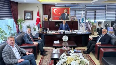 Bandırma Onyedi Eylül Üniversitesi Rektörü Prof. Dr. İsmail Boz, Bandırma