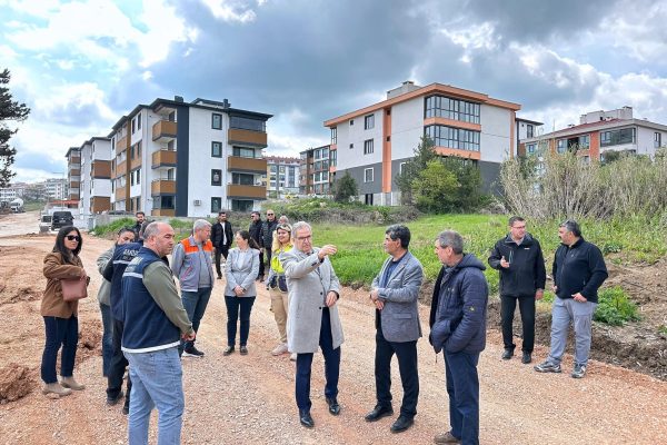 Başkan Mirza saha çalışmalarını yerinde inceledi