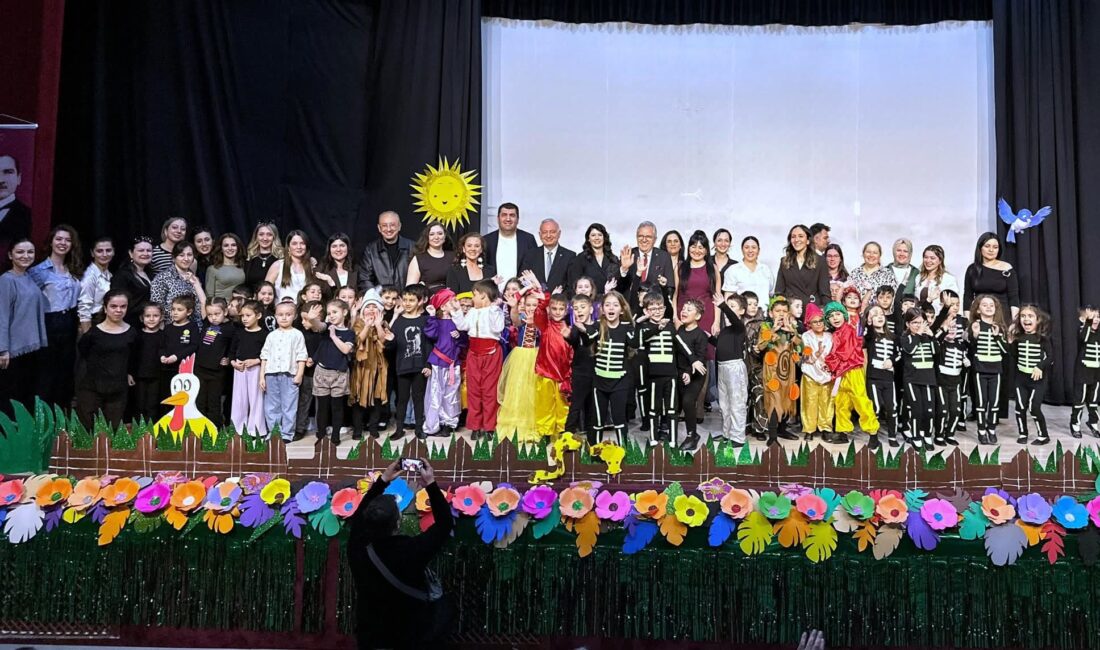 Bandırma Belediye Başkanı Dursun Mirza, belediyeye bağlı Türkan Saylan ve