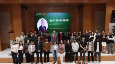 Bandırma Onyedi Eylül Üniversitesinde gelenekselleşen “Rektör-Öğrenci Buluşmaları” kapsamında Rektör Prof.