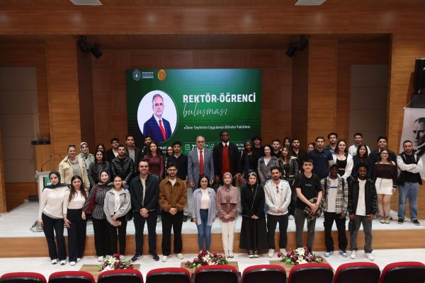 BANÜ’de Rektör-Öğrenci Buluşmaları