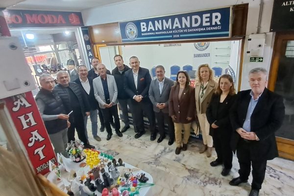 CHP Bandırmalı Manyaslılar Derneğini ziyaret etti