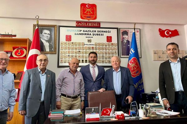 19 Mayıs Ruhuna Uygun Anlamlı Ziyaretler