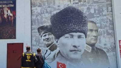 Bandırma’da kamu düzeninin sağlanması ve aranan şahısların yakalanmasına yönelik sürdürülen