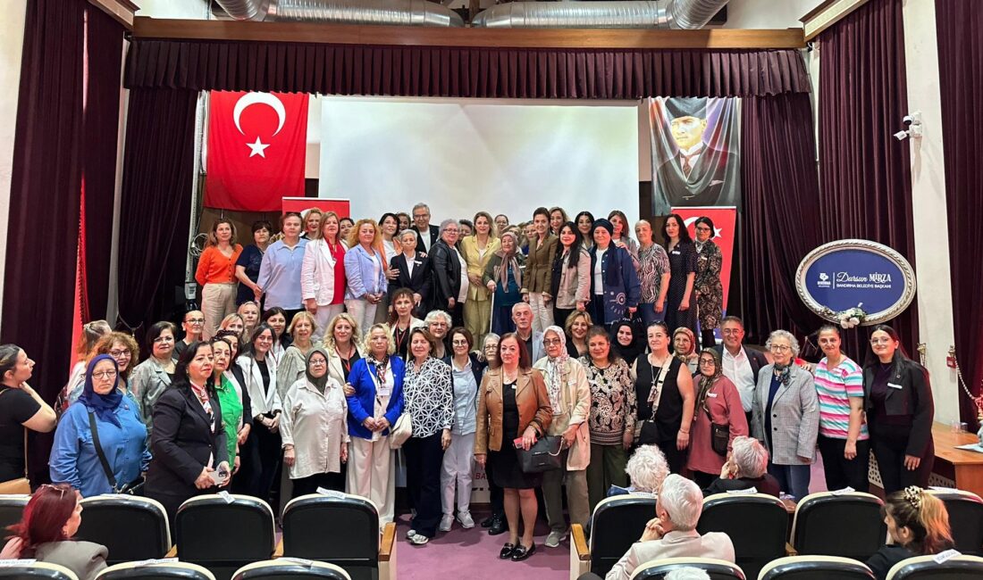 CHP Osmaniye milletvekili ve CHP Kadın Kolları Başkanı Asu Kaya