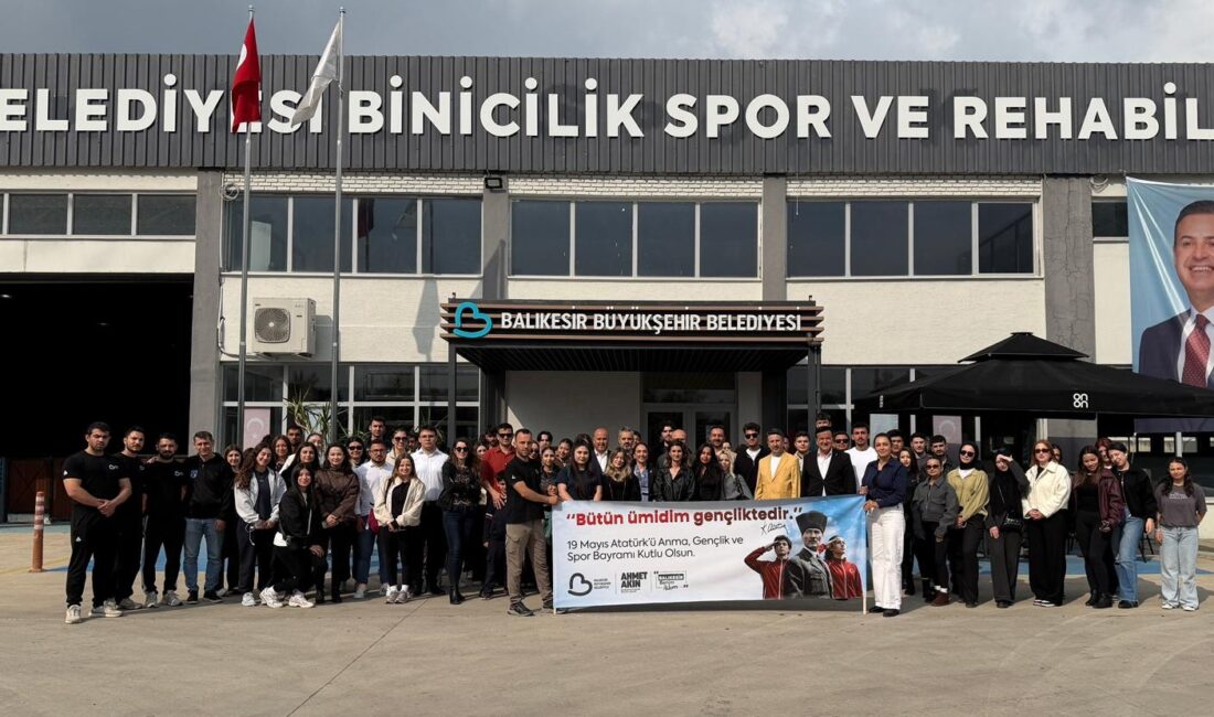 Balıkesir Büyükşehir Belediye Başkanı Ahmet Akın’ın gençlere yönelik spor yatırımları