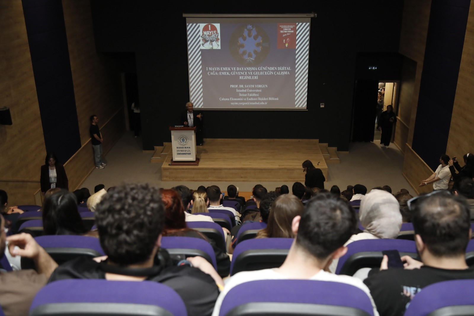BANÜ’de 1 Mayıs konulu konferans gerçekleştirildi