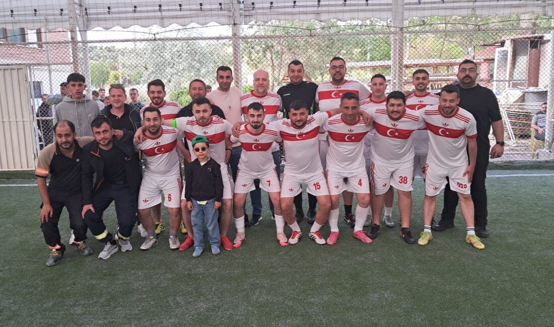 Petrol İş Sendikasının her yıl düzenlediği halı saha futbol turnuvası