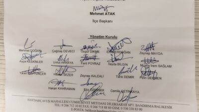 CHP İlçe Teşkilatı son günlerde yaşanan siyasi gelişmeler çerçevesinde bildiri
