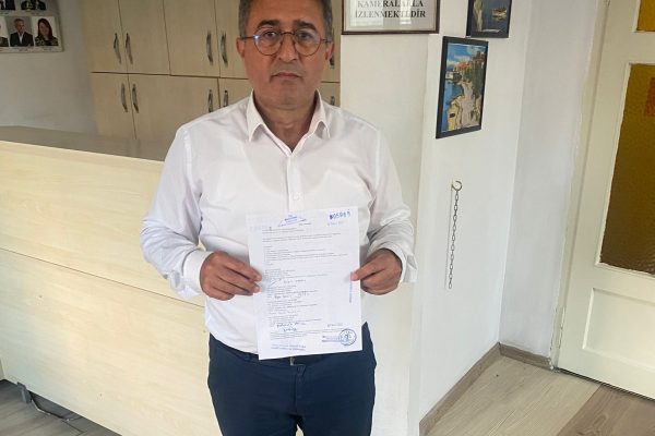 Bandırma delegeleri  kurultay için imzalarını attılar