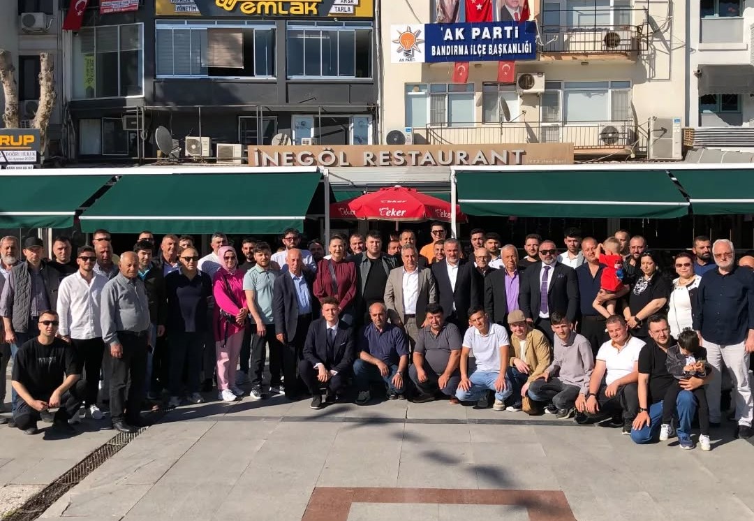 Ak Parti bayramlaştı