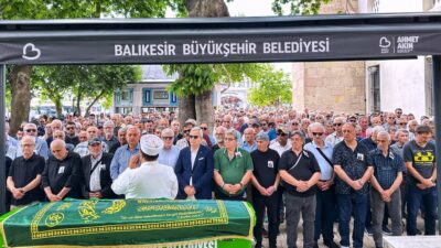Uzun yıllar Bandırma’da eğitim alanında çalışan Levent Tavgaç  ( 69