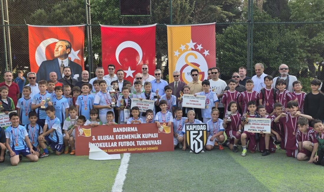 &nbsp; Bandırma Galatasaray Taraftarlar Derneği (GSTD) tarafından bu yıl üçüncüsü