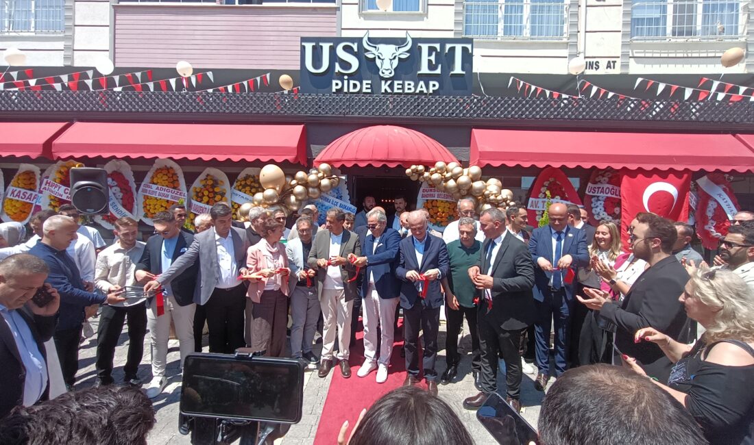 Bandırma’da lezzet zincirine yeni bir halka olarak eklenen Us-Et, yoğun