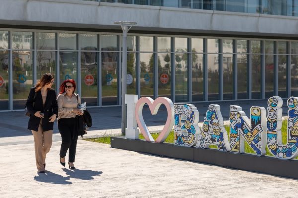 BANÜ’de Anne-Kızdan İlham Veren Başarı Hikâyesi