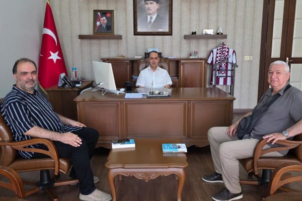 Şehir Medya’dan Engin Aksakal’a veda ziyareti