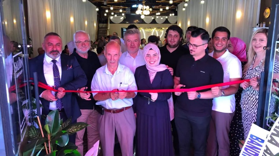 Saloon Davet hizmete açıldı