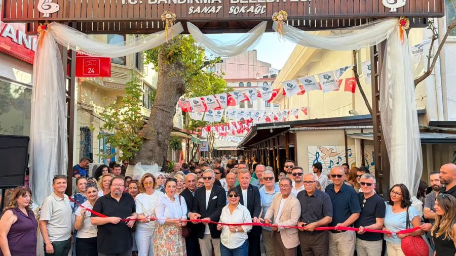 Sanat Sokağı Açılışı Gerçekleştirildi