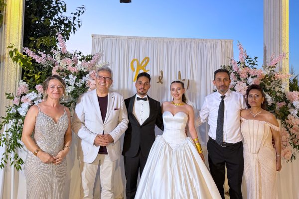 Yalgın ve Tuncer Ailelerinin Mutlu Günü