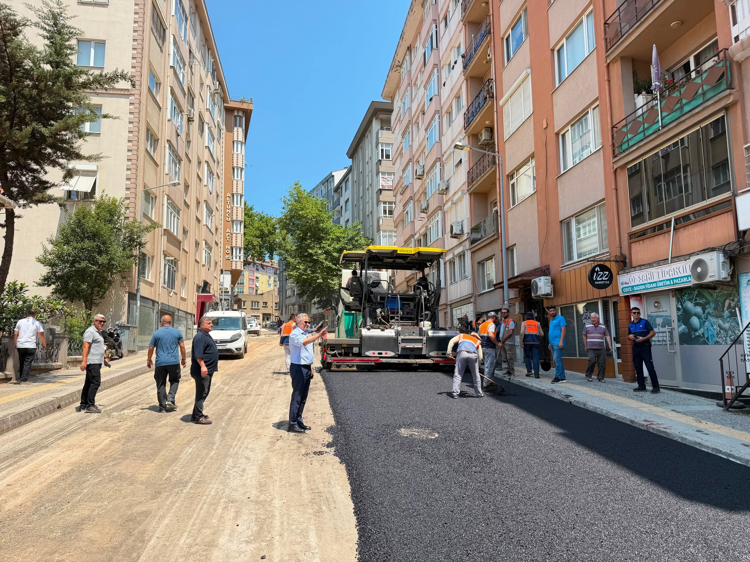 Mirza rotayı çizdi : Adalet Caddesi, Değirmenler… Levent!