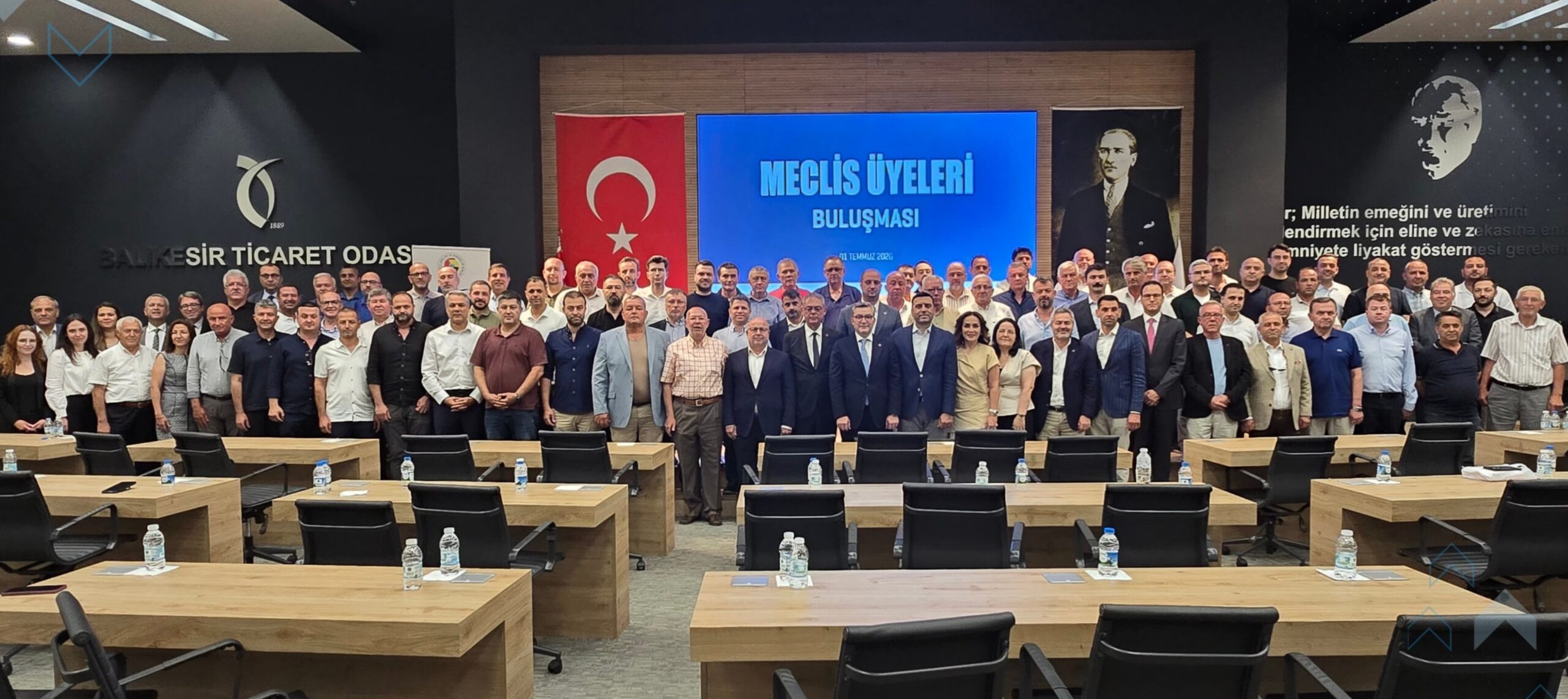 Başkan Çolak Balıkesir’de meclis üyeleri toplantısına katıldı