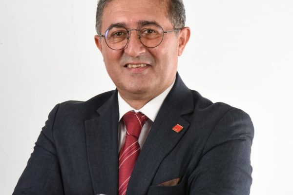 Atak CHP’den ve tüm görevlerinden istifa etti