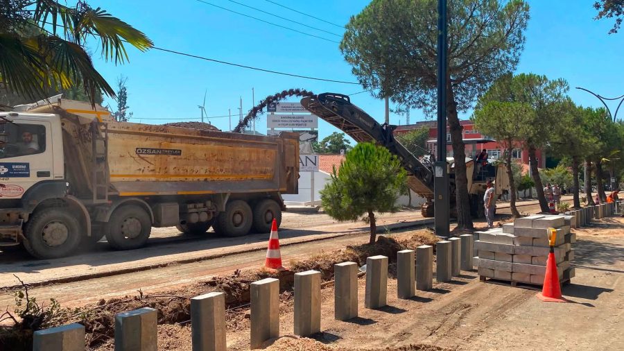 Edincik’te altyapı ve ulaşım yenileniyor