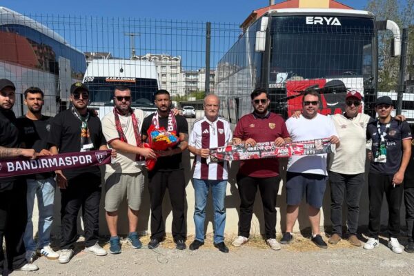 Kroniklerden 34 Yıl Sonra Antalyaspor Taraftarlarına Sıcak Karşılama