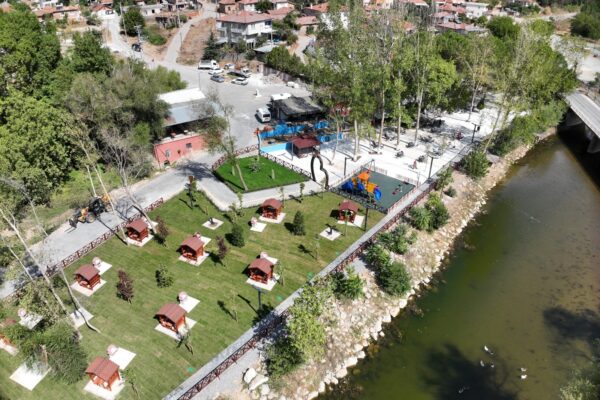 Büyükşehir 2,5 Yılda Şehre 42 Park Alanı Kazandırdı