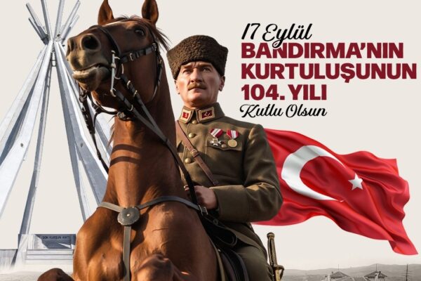 Ayyıldız Tepe’ye Dev Türk Bayrağı
