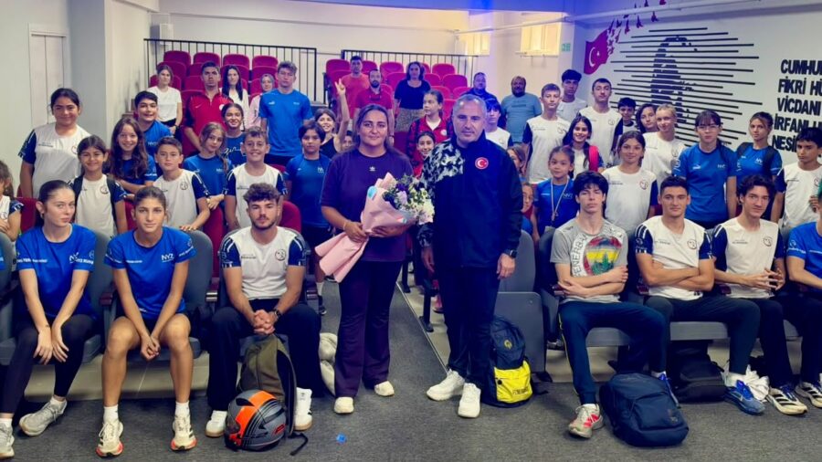 Erdek’te Atletizm Sporcularına “Spor Yaralanmalarını Önleme” Semineri